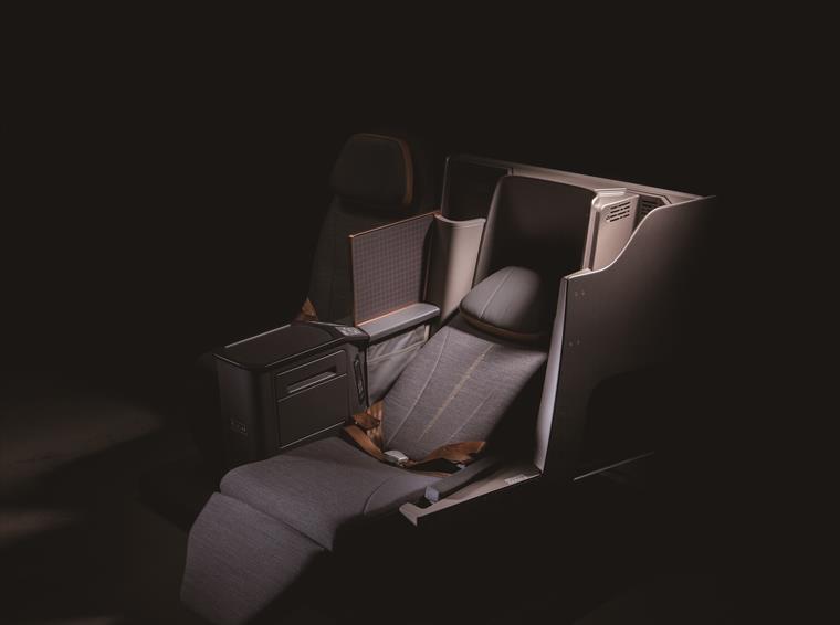 STARLUX A321neo Business Class seat