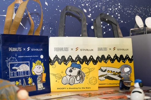 スヌーピー　スターラックス航空　LOQI エコバッグ 最新消息 - STARLUX Airlines