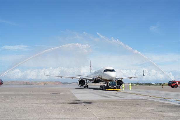 専用】GS様 4点セット スターラックス航空 プルバック飛行機 滑走路